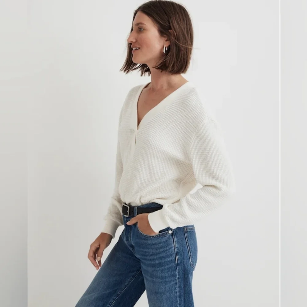 Madewell Classic Brushed Waffle Knit V-neck Long Sleeve Top In Antique Cream XL